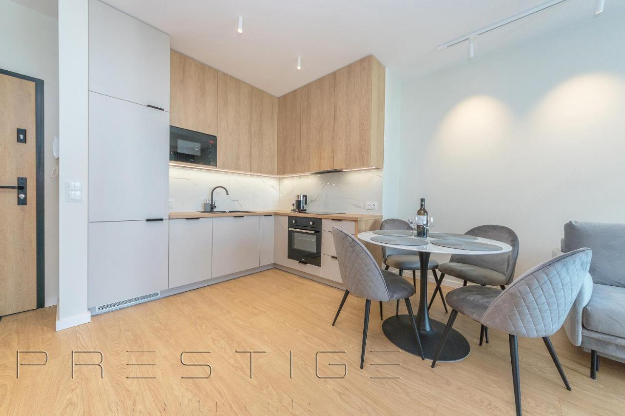 Prestige Apartments Modern Tower Gdynia Exterior photo