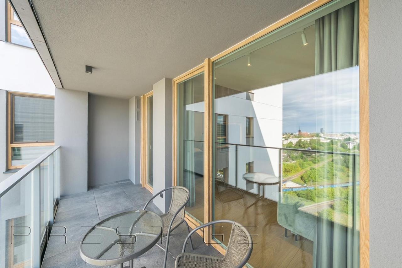 Prestige Apartments Modern Tower Gdynia Exterior photo
