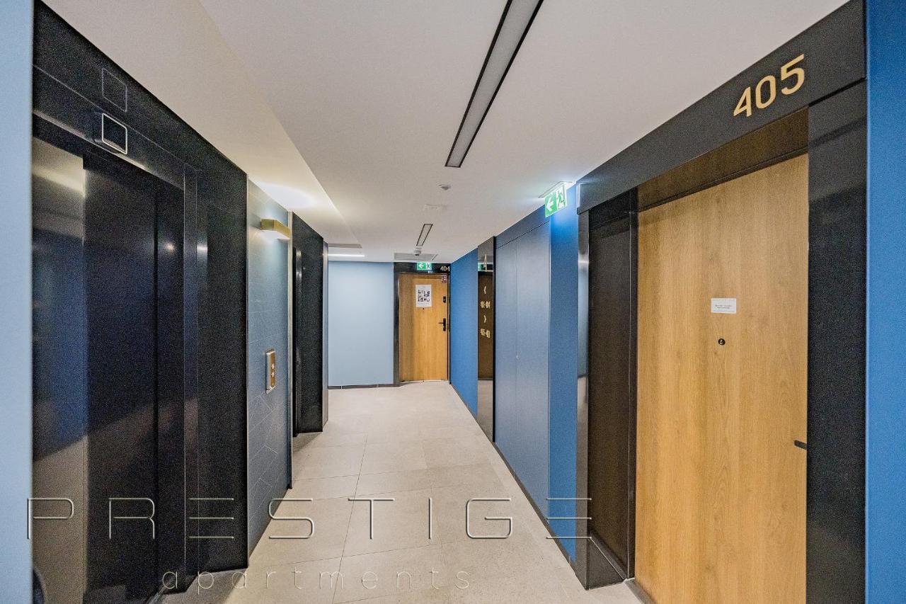Prestige Apartments Modern Tower Gdynia Exterior photo